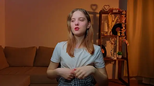 RennaHettes online show from March 2026 01:09:01 AM