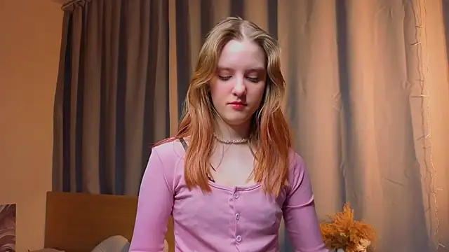 RennaHettes online show from March 2026 01:10:01 AM