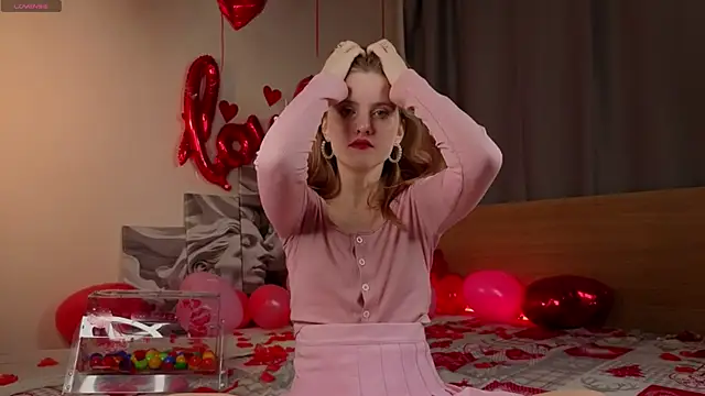 RennaHettes online show from February 2026 01:06:02 AM