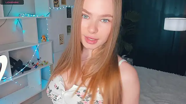 Icehoneybyte online show from April 2026 07:03:01 AM