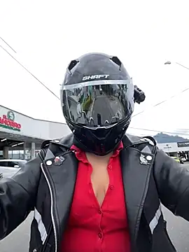 Scarlet auraa online show from March 2026 09:15:01 PM