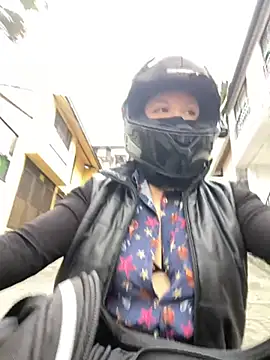 Scarlet auraa online show from January 2026 08:57:01 PM