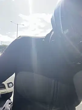 Scarlet auraa online show from March 2026 07:54:01 PM