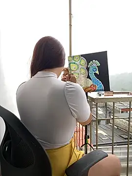 Scarlet auraa online show from April 2026 09:39:33 PM