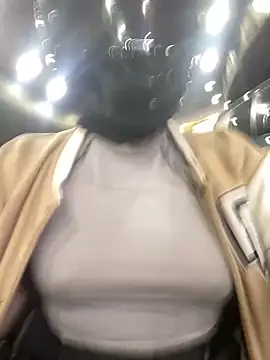 Scarlet auraa online show from February 2026 08:30:01 PM