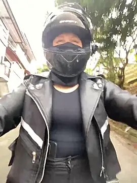 Scarlet auraa online show from March 2026 08:43:02 PM