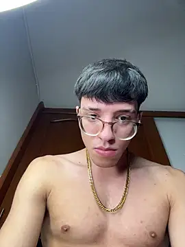 ArthurDavies  online show from February 2026 06:25:02 AM