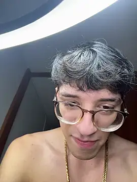 ArthurDavies  online show from February 2026 05:17:01 AM