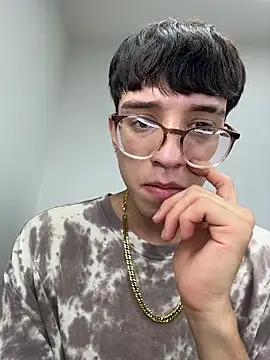 ArthurDavies  online show from January 2026 06:39:02 AM