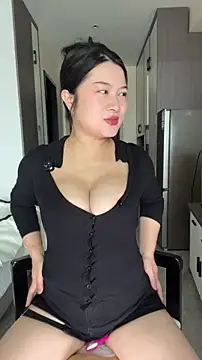 mo-mo-69 online show from May 2026 07:38:02 AM