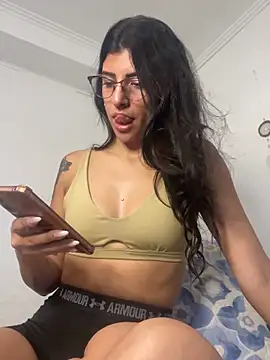 moronoiroficial online show from February 2026 10:45:01 AM