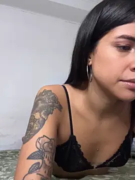 moronoiroficial online show from March 2026 04:08:02 PM