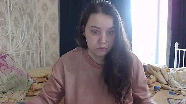 Snapshot of AmazingAllice chatting on May 2026 04:11:02 PM AmazingAllice online show from May 2026 04:11:02 PM