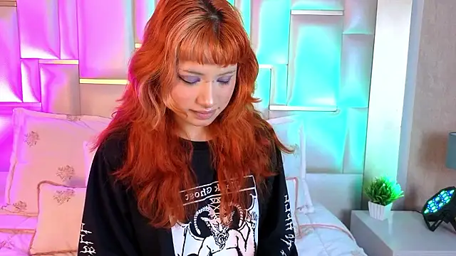 Sienna Desiree online show from February 2026 12:27:01 PM