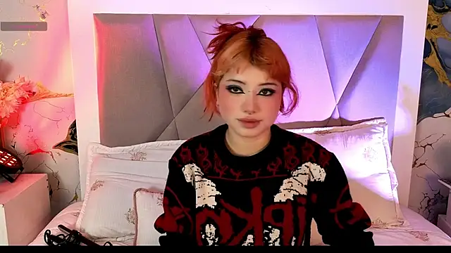 Sienna Desiree online show from March 2026 08:11:01 AM