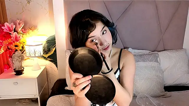 Snapshot of Sienna_Desiree chatting on June 2026 04:41:02 AM Sienna Desiree online show from June 2026 04:41:02 AM