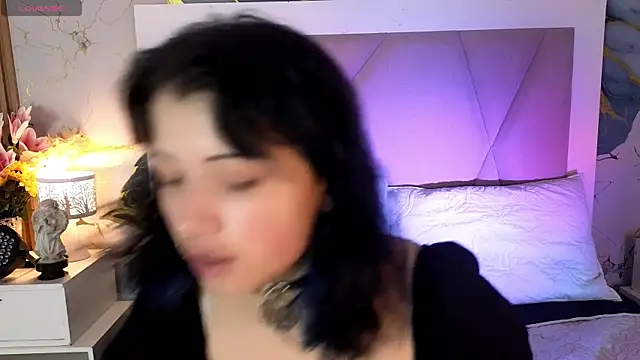 Sienna Desiree online show from May 2026 12:36:01 PM