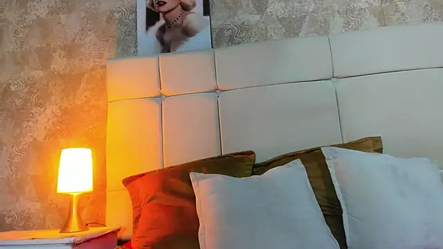 Liam Mush online show from April 2026 09:00:02 PM