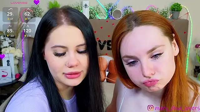 Mary Dina online show from March 2026 03:14:02 AM