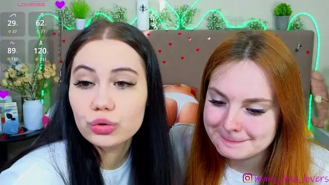 Mary Dina online show from April 2026 03:24:01 AM