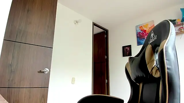 sexcolombia20 online show from March 2026 04:40:01 PM