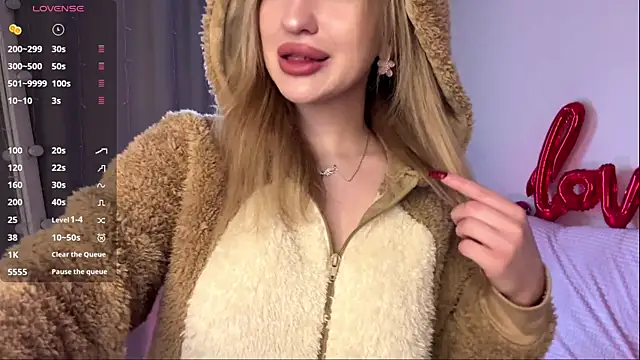  ViviV  online show from April 2026 09:38:01 AM