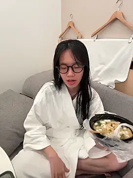 PetiteTight online show from March 2026 06:09:01 PM