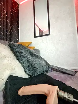 Isis Hot   online show from March 2026 11:14:02 AM