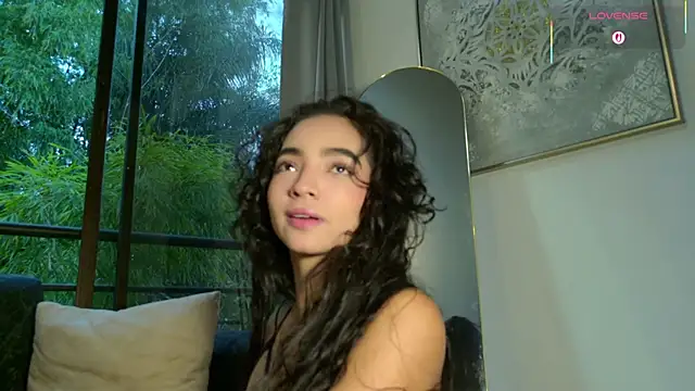 adelineevs online show from January 2026 10:57:01 PM