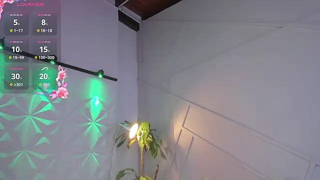 GabiSaenz  online show from May 2026 11:26:01 AM