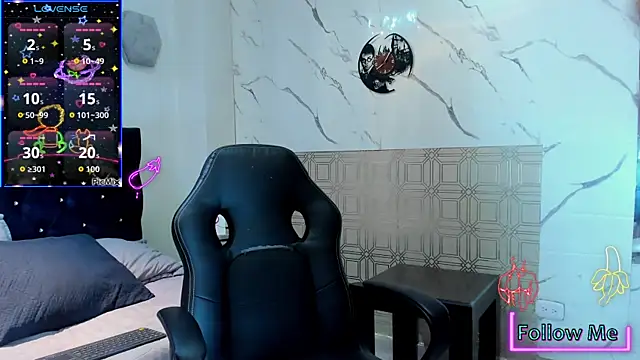 asher lux online show from April 2026 08:56:01 PM