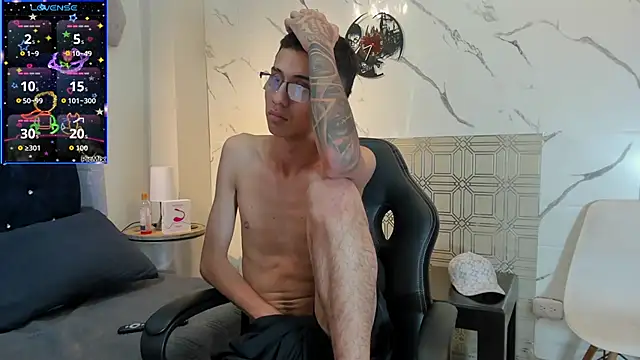 asher lux online show from March 2026 08:25:01 PM