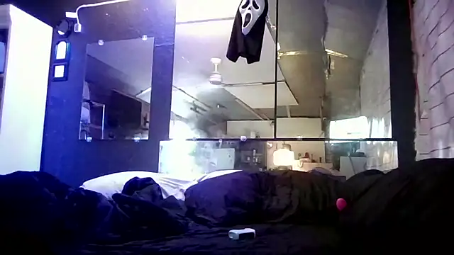 Bigbrowneyes25 online show from March 2026 06:30:02 PM