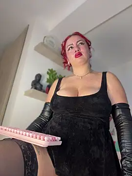 Talia Foxx online show from April 2026 12:06:02 AM