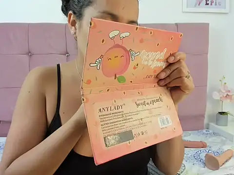 MiaKleinX online show from March 2026 08:49:02 PM