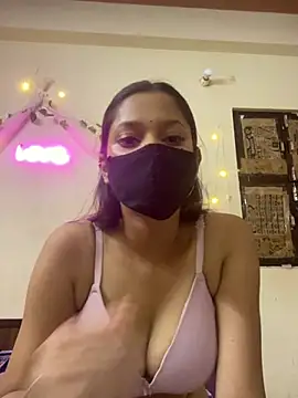 Snapshot of sexyyy_sonia chatting on August 2026 05:49:01 AM sexyyy sonia online show from August 2026 05:49:01 AM