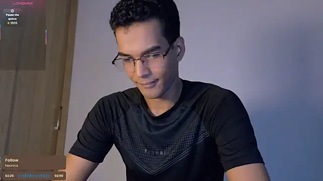 Pikashu7u7 online show from February 2026 10:28:02 PM