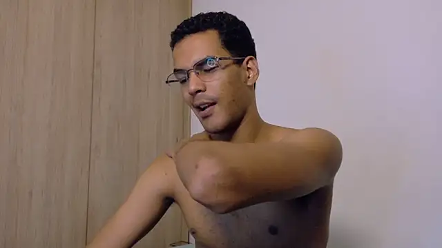 Pikashu7u7 online show from February 2026 03:04:02 AM