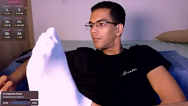 Pikashu7u7 online show from January 2026 06:42:01 AM