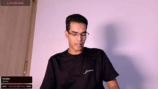 Pikashu7u7 online show from January 2026 06:36:01 PM