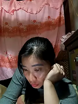 Hiniyk2 online show from March 2026 05:33:02 AM