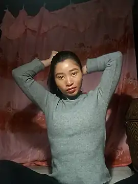 Hiniyk2 online show from February 2026 01:52:01 AM