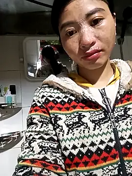 Hiniyk2 online show from January 2026 02:04:02 AM