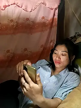 Hiniyk2 online show from March 2026 05:18:02 AM