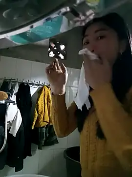 Hiniyk2 online show from February 2026 01:01:02 AM