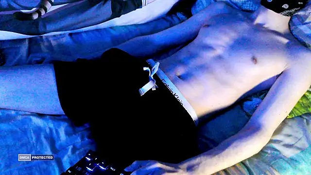 Sauntper online show from February 2026 10:06:01 PM