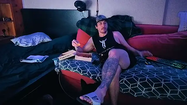 Snapshot of Dozercockweed chatting on April 2026 06:42:02 AM Dozercockweed online show from April 2026 06:42:02 AM