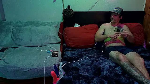 Snapshot of Dozercockweed chatting on April 2026 11:05:02 AM Dozercockweed online show from April 2026 11:05:02 AM