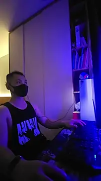 OnlyHand9x online show from March 2026 05:03:01 PM