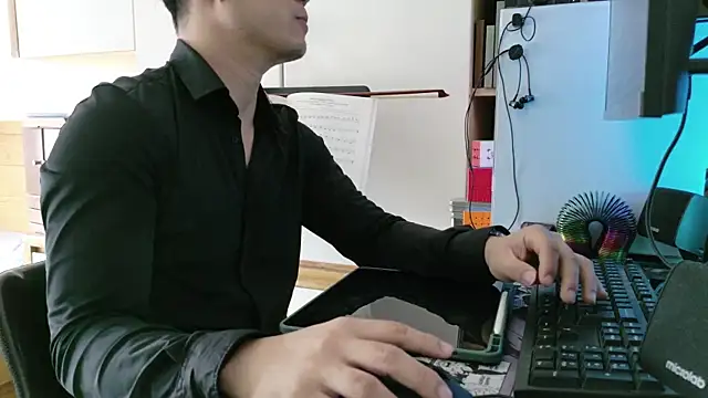 OnlyHand9x online show from July 2026 03:57:02 AM